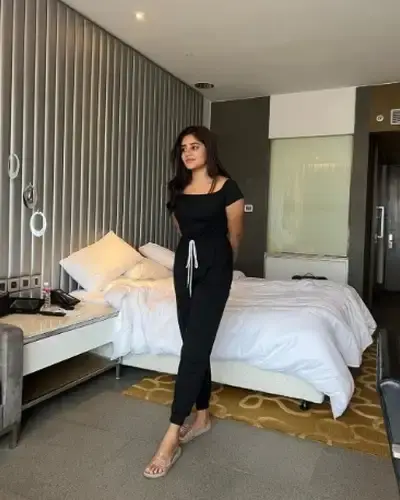 Call Girls Dhule Cash On Delivery